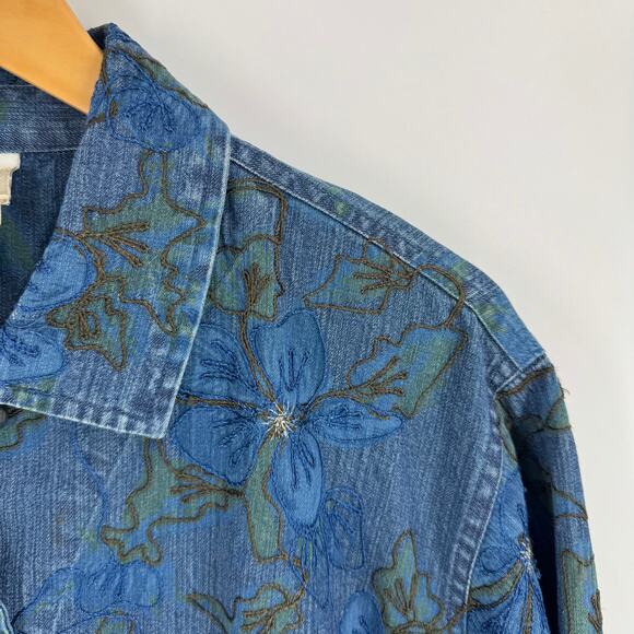 Coldwater Creek Denim Embroidered Floral Button Front Long Sleeve Top 1X - Picture 5 of 8